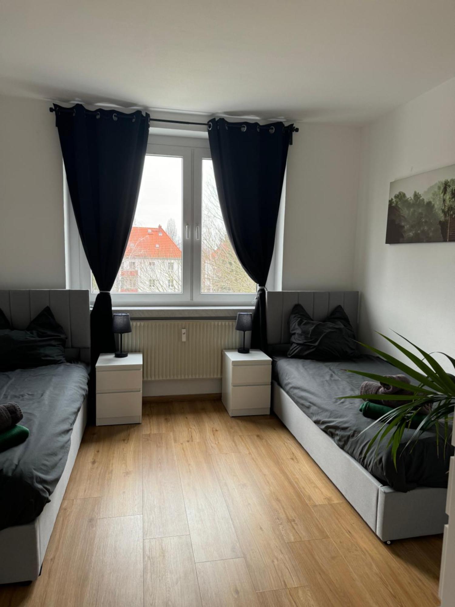 Monteur-& Ferienwohnung Eichmann Dresden Exterior foto